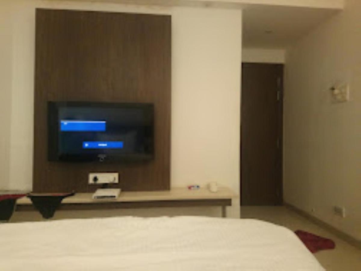 Hotel Sai Saya,Насик Экстерьер фото