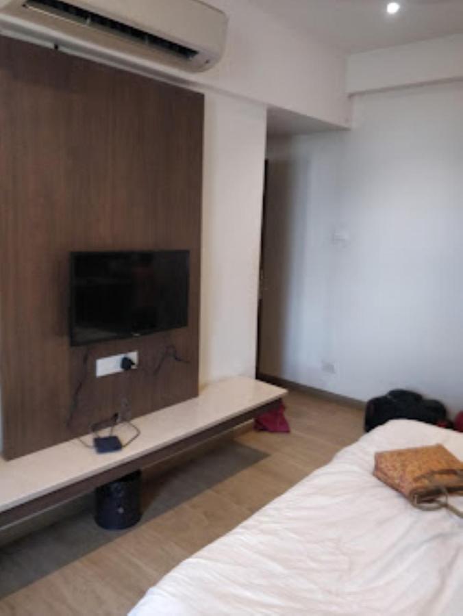 Hotel Sai Saya,Насик Экстерьер фото